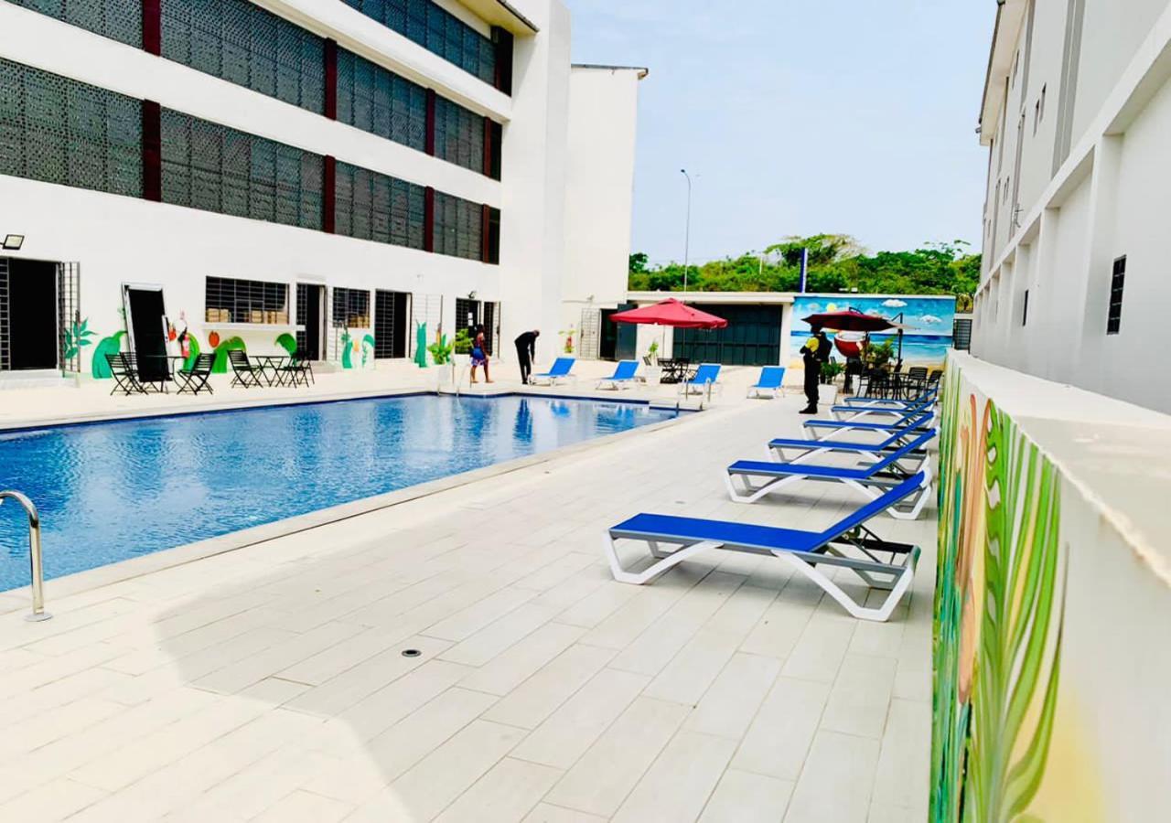 Onyx Hotel Yamoussoukro Exterior photo